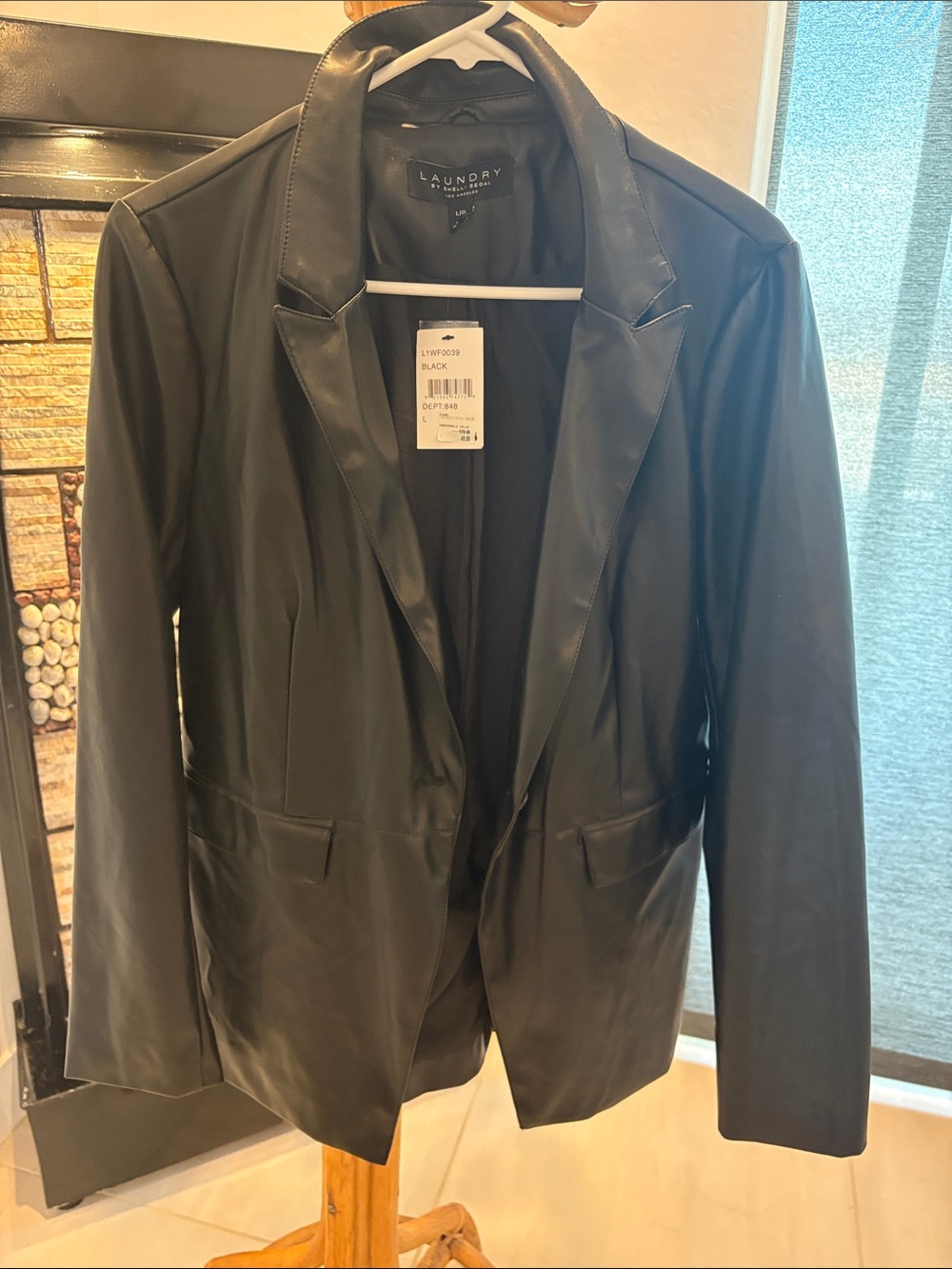 Laundry By Shelli Segal Black Faux Leather Notch Lapel Blazer